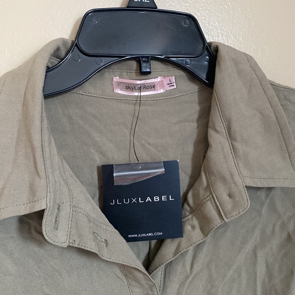 NWT JLUXLABEL Olive Elouise Mid Tie Blouse | Large - Picture 2 of 11